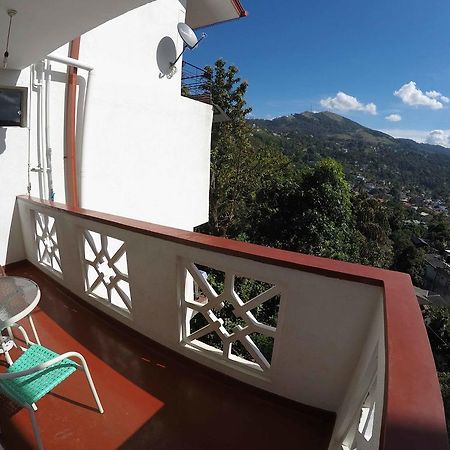 Villa 107 Κάντι Εξωτερικό φωτογραφία