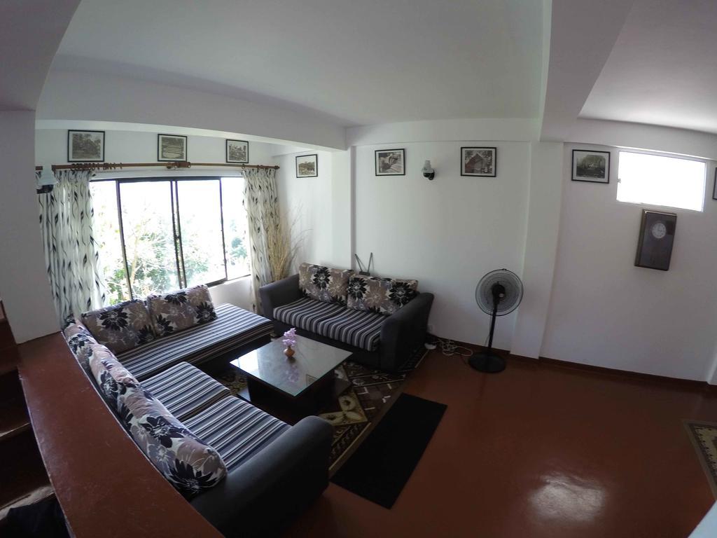 Villa 107 Κάντι Εξωτερικό φωτογραφία